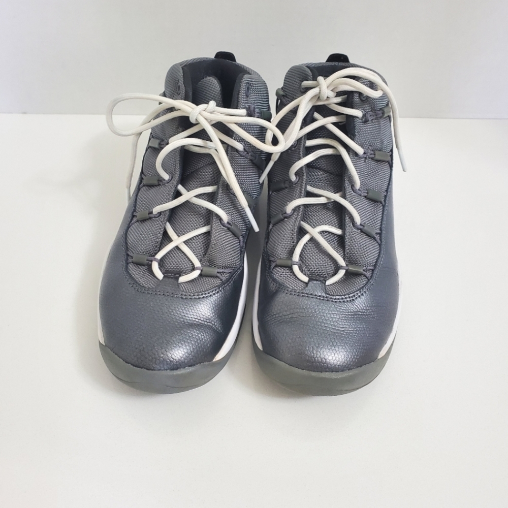 Jordan Prime Flight 616861-003 Youth Grey Basketball Shoes, Size 5Y